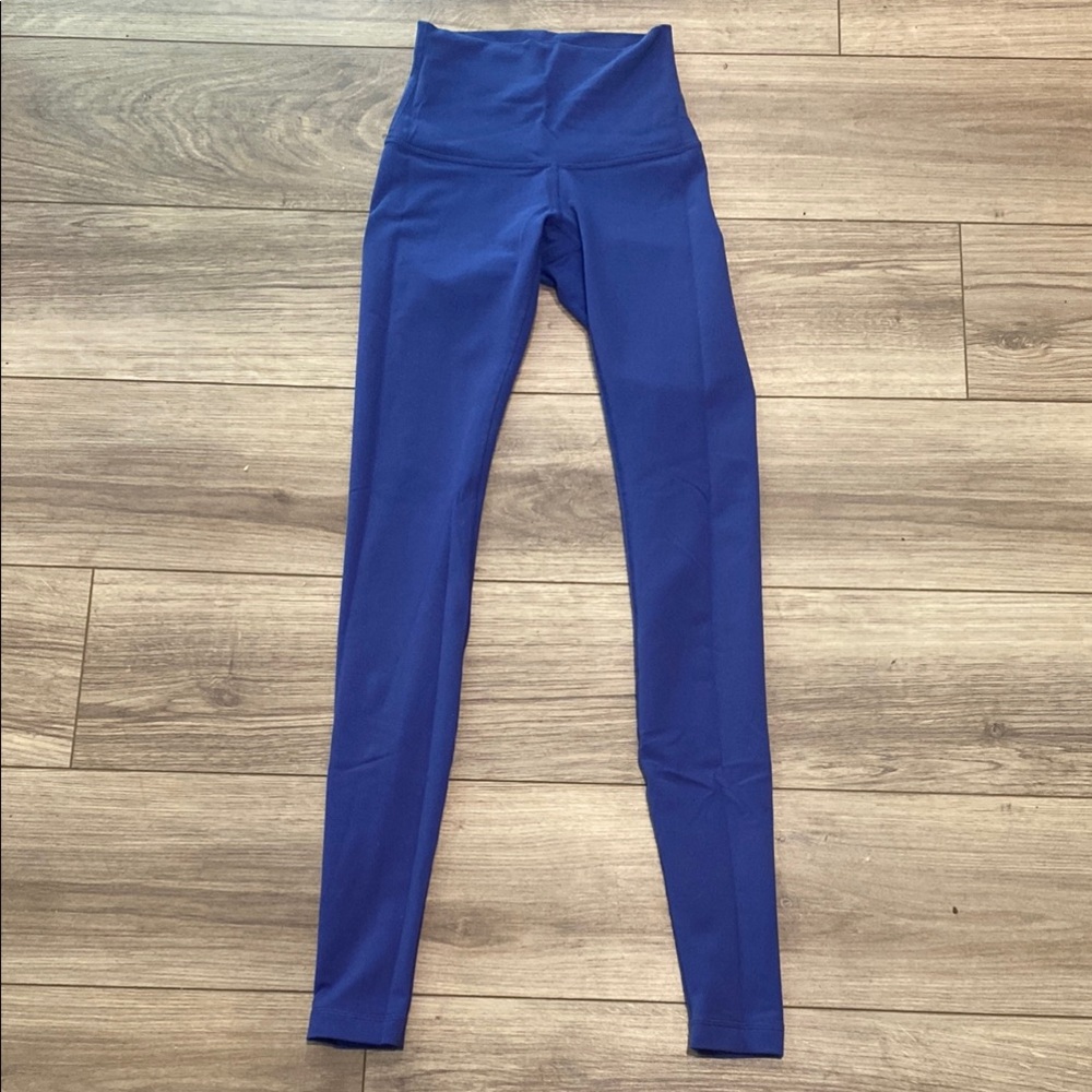 EUC lululemon Blue Wunder Unders